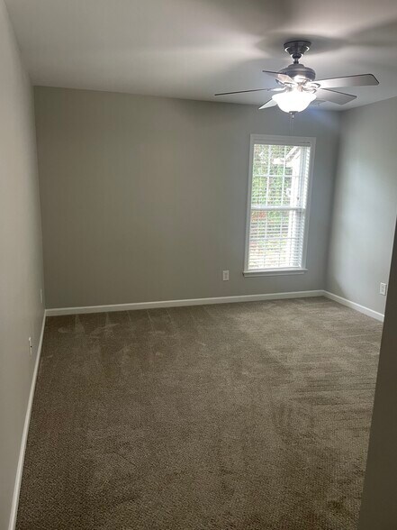 Second Bedroom - 5734 Evadale Trce