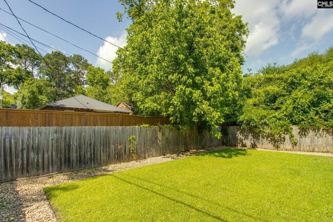 Building Photo - 1029 Maxcy St