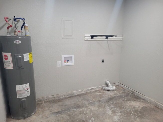 Building Photo - 214 Glasgow Dr