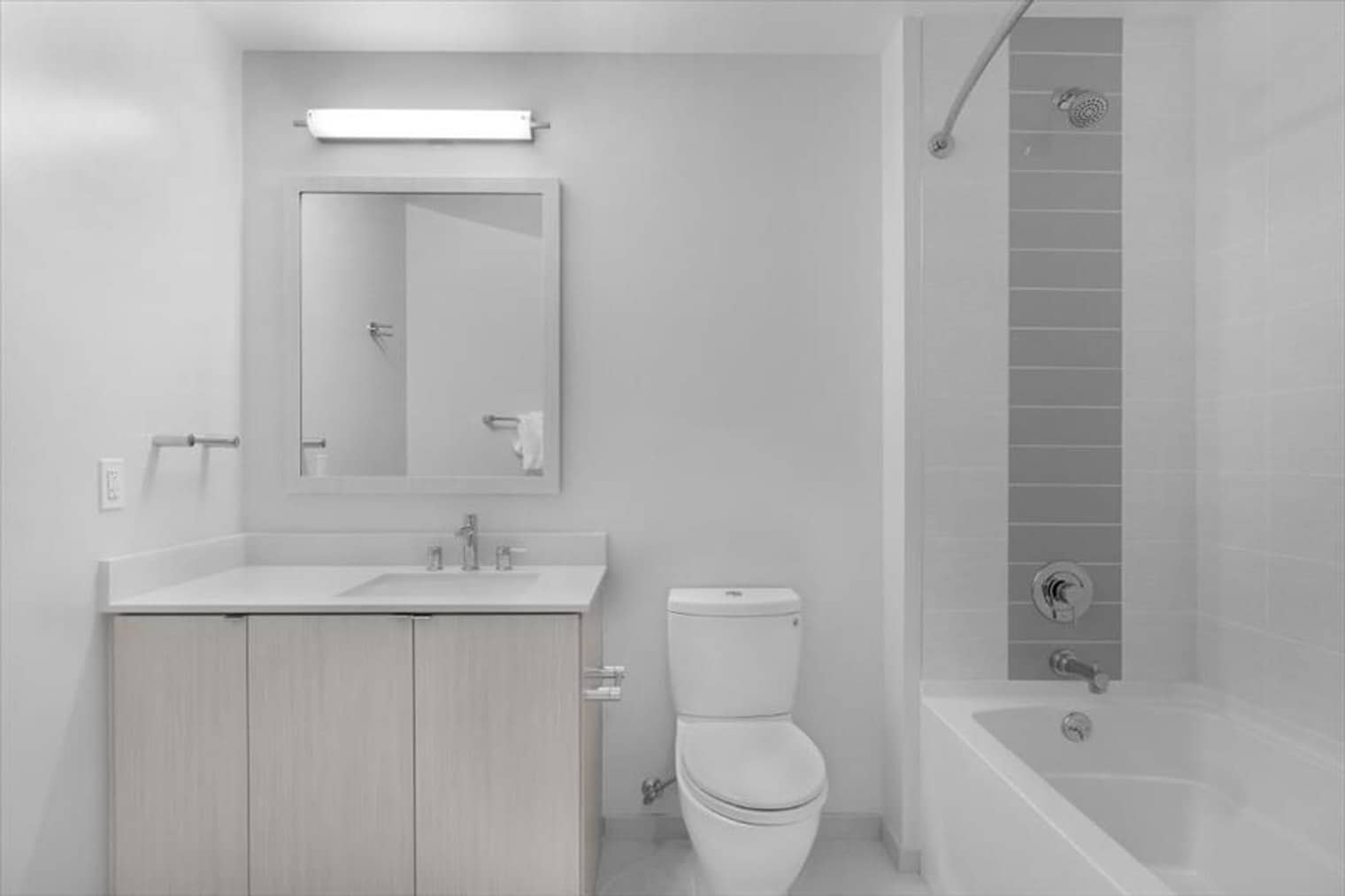 Building Photo - 400 Army Navy Dr