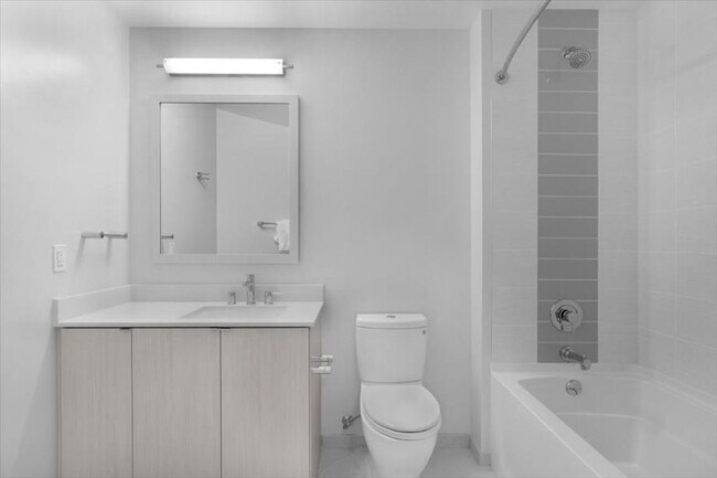 Building Photo - 400 Army Navy Dr