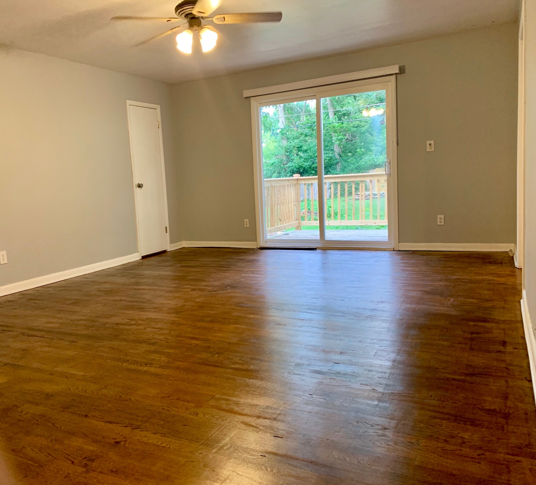 Living Room from Entry - 3166 S Parkview Ave