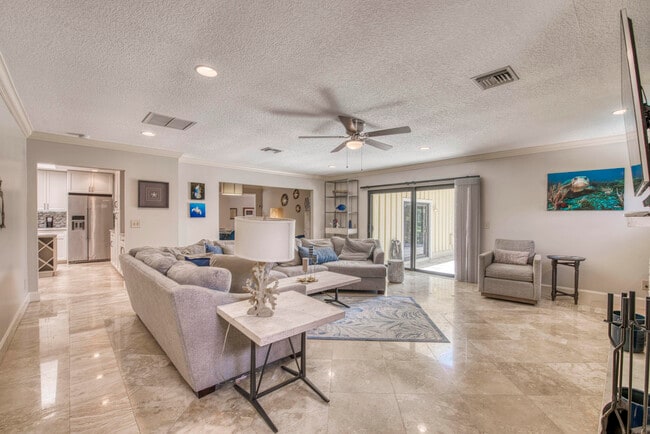 Building Photo - 1 Wycliff Rd