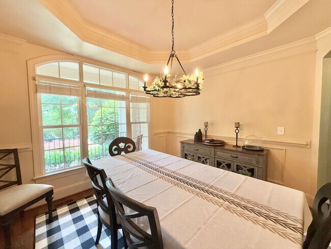 Building Photo - Luxurious 4BD, 3.5BA North Raleigh Home on...