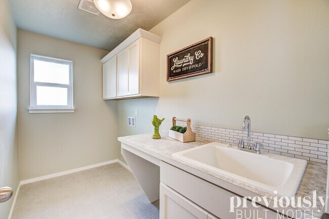 Building Photo - Stunning 3 Bed, 2.5 Bath Home in Spokane Valley! *HOLIDAY SPECIAL: $1,000 OFF!*