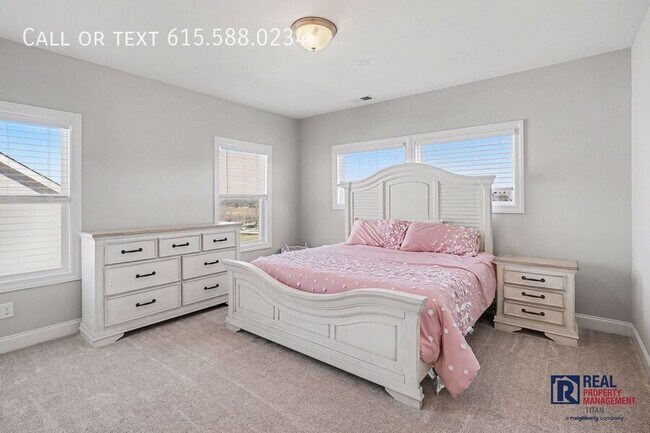 Building Photo - 273 Rich Cir