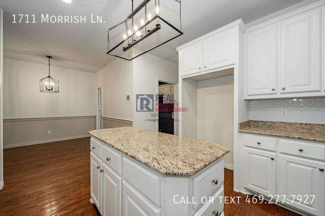 Building Photo - 1711 Morrish Ln