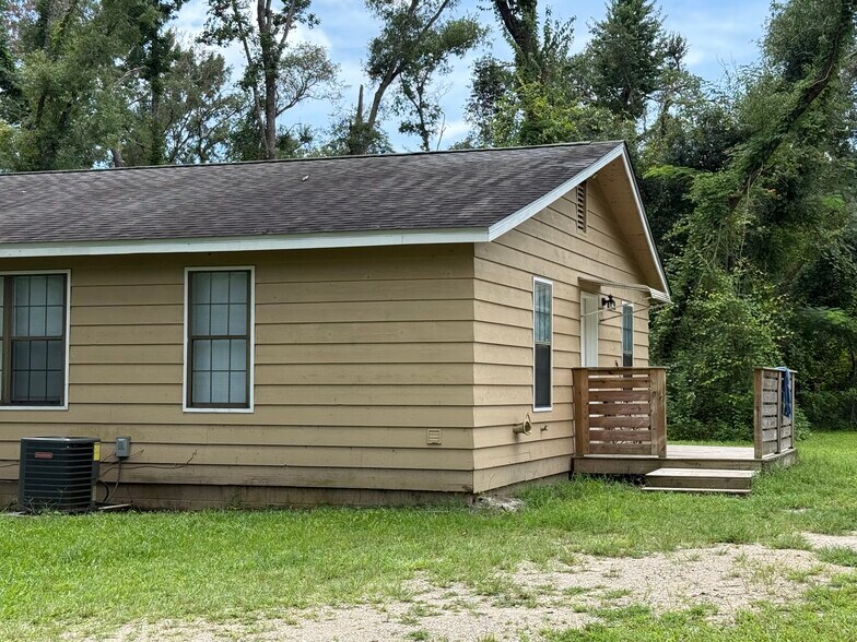 Building Photo - 6732 Apalachee Pky