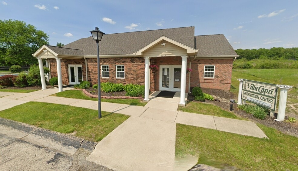 Primary Photo - Villa Capri Apartments