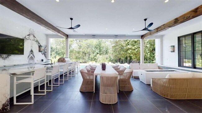 Building Photo - 3206 Arden Rd NW