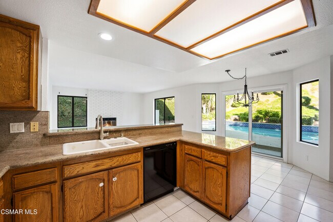 Building Photo - 29719 Quail Run Dr