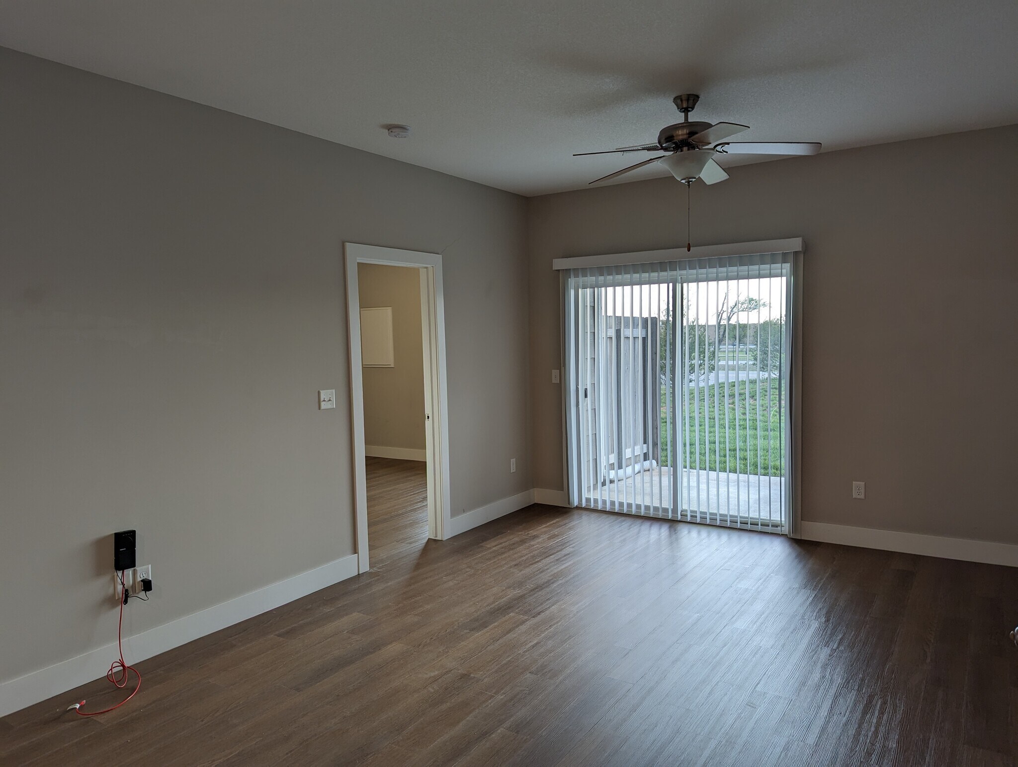 Building Photo - 8012 E 34th Ct S