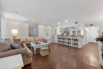 Building Photo - 3951 NE 17th Ave