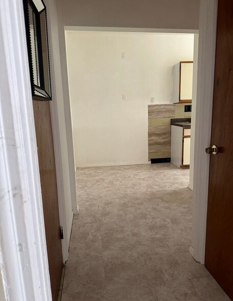 Building Photo - 6314 24th Ave