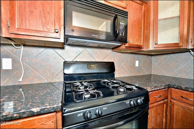 Building Photo - 12976 Enrique Gomez Dr