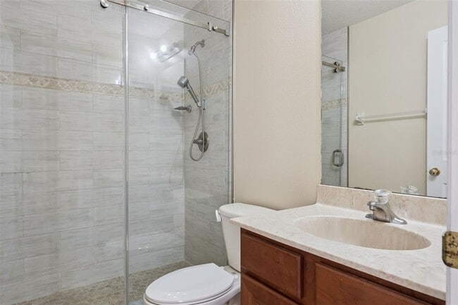 Building Photo - 6215 S Chickasaw Trail