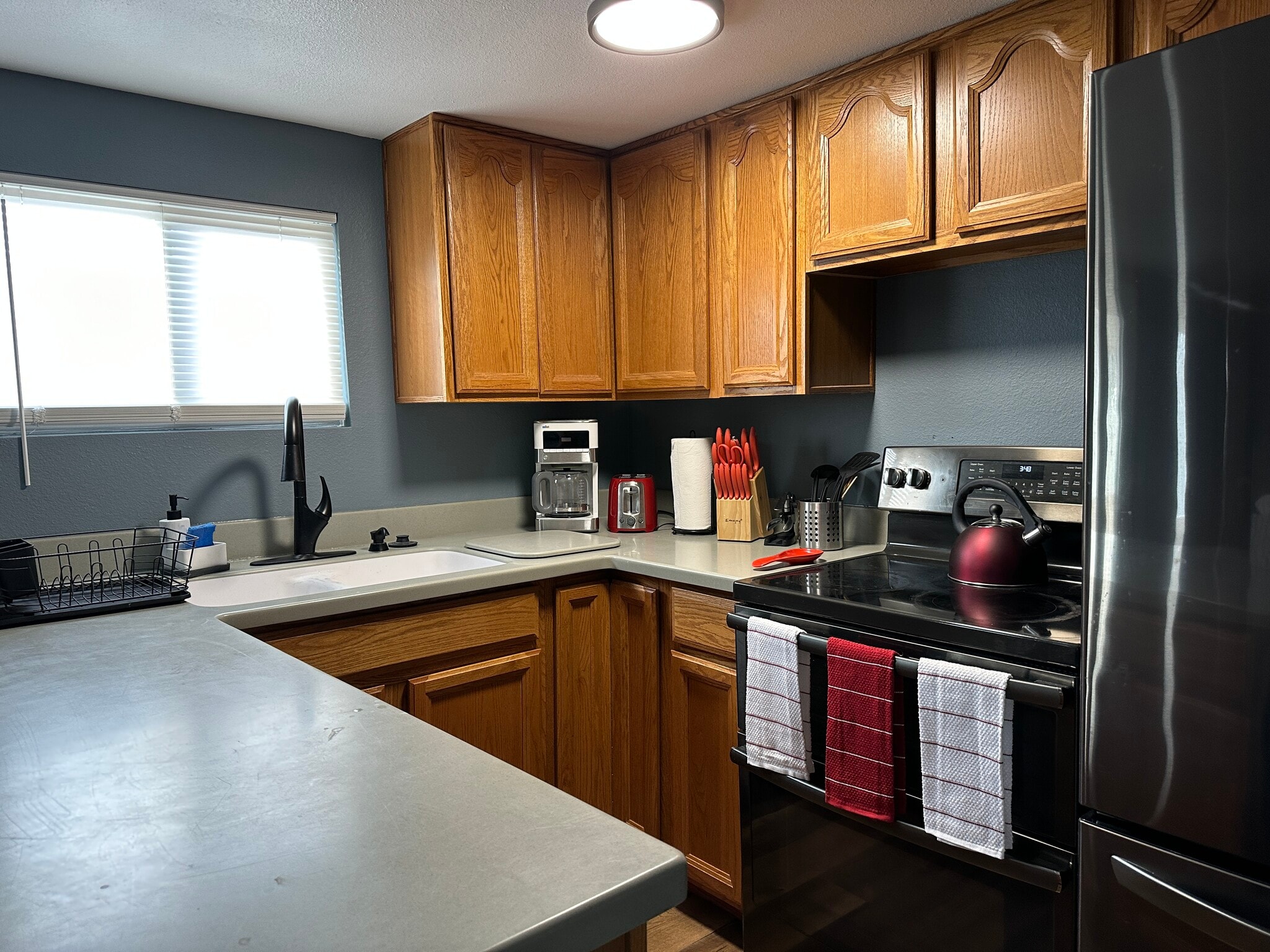 Building Photo - 1949 Daggs Loop