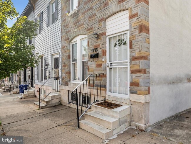 Primary Photo - 1713 E Lafayette Ave
