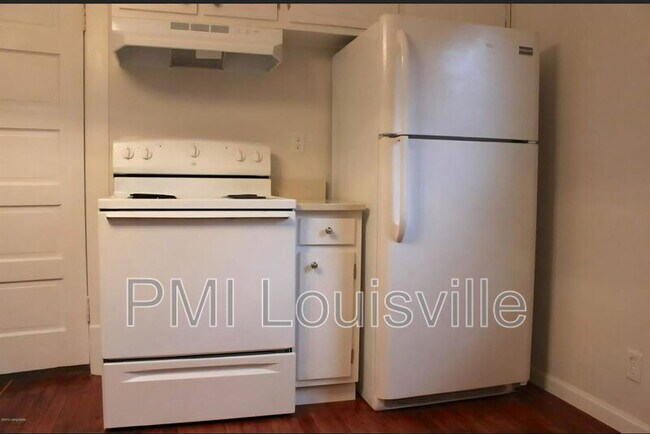 Building Photo - 1225 Lillian Ave