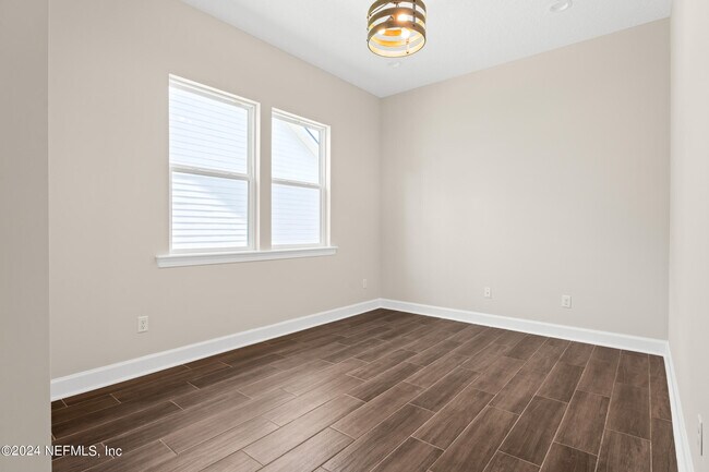 Building Photo - 489 Caiden Dr