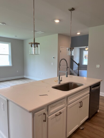 Building Photo - 414 Kinross Ln