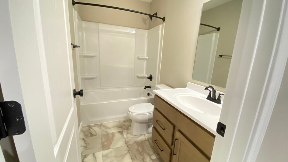 Building Photo - 1635 Autumn Spice Pl