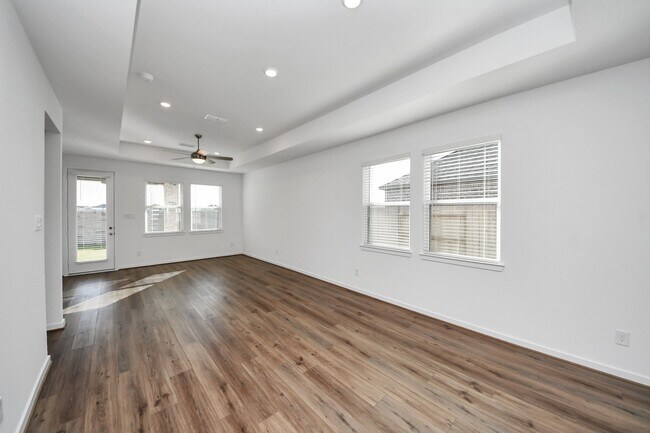 Building Photo - 9026 Selwyn Pointe Wy