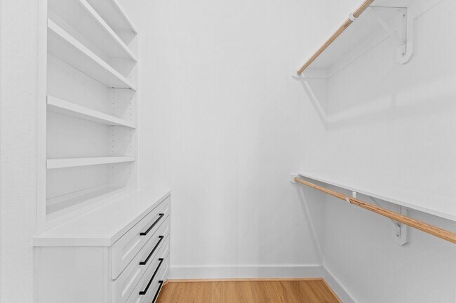 Building Photo - 514 Melbourne St