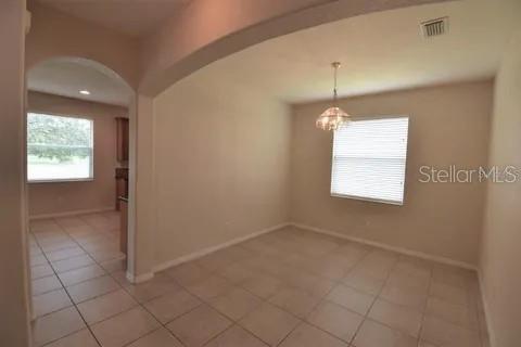 Building Photo - 3549 Maple Ridge Loop