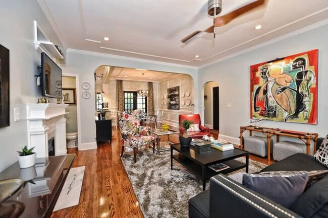 Building Photo - 600 Hermitage Ct