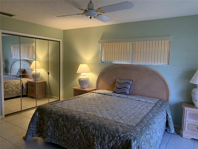 Building Photo - 4924 Eaglewood Rd