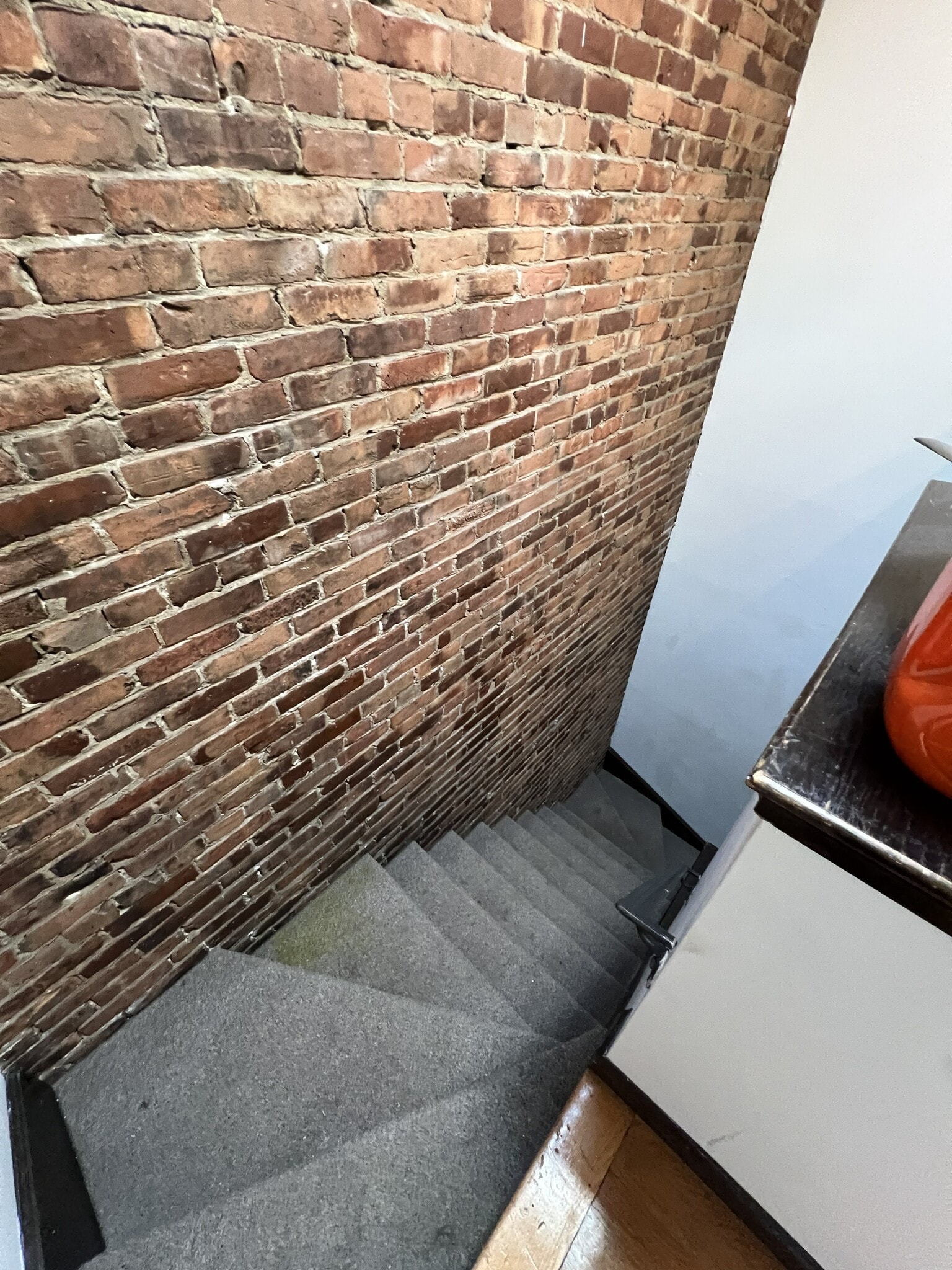 Building Photo - 518 Massachusetts Ave