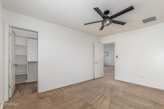 Building Photo - 20932 Vía de Arboles