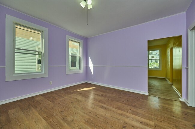 Building Photo - 19 Whittier St
