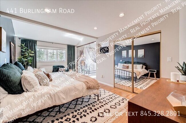 Building Photo - 441 Burlingham Rd