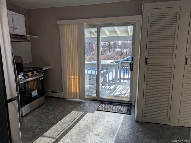 Building Photo - 4138 US-209