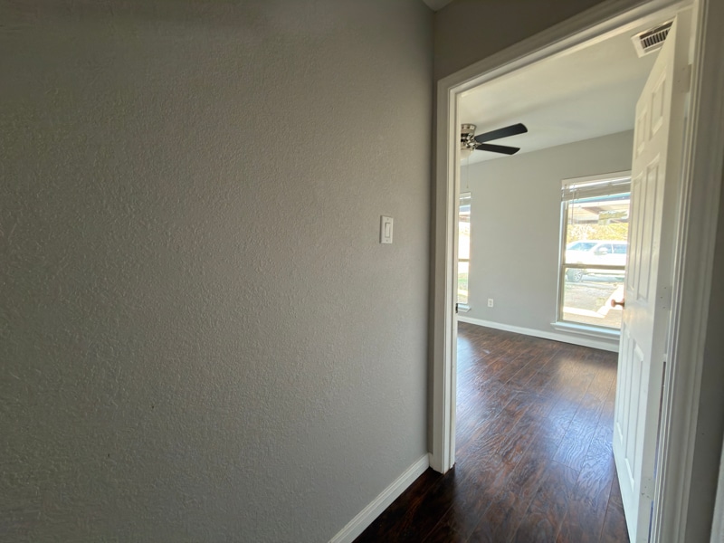 Building Photo - 3011 FM2280