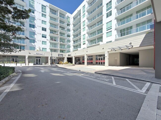 Building Photo - 7751 NW 107th Ave