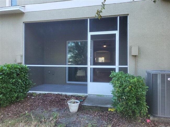 Building Photo - 31251 Claridge Pl