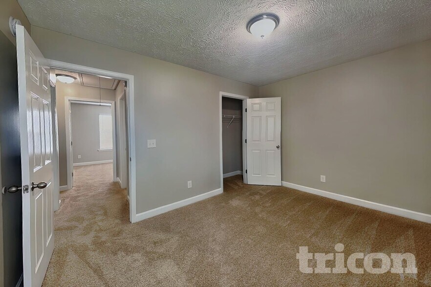 Building Photo - 912 Tapoco Ct