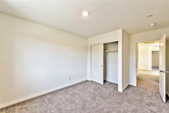 Building Photo - 4118 Venus Falls Ave