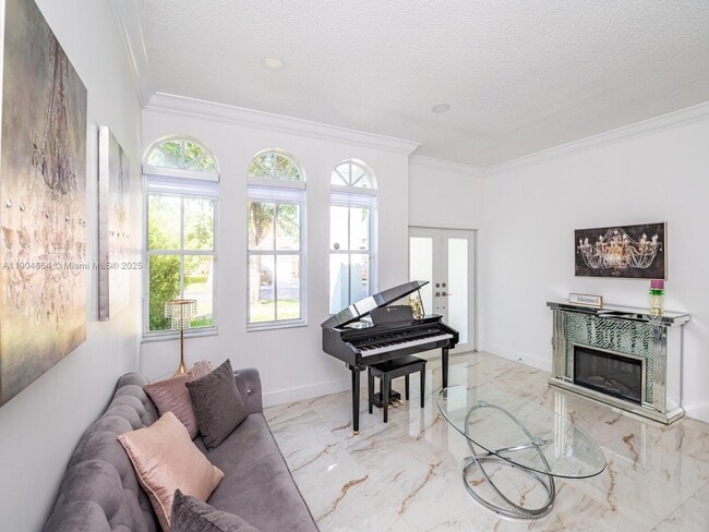 Building Photo - 16332 SW 83rd Ln