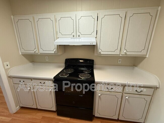 Building Photo - 1714 TN-93