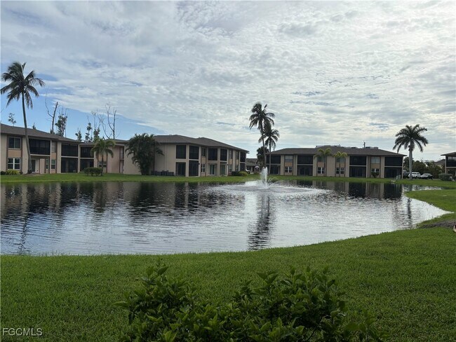 Building Photo - 16881 Davis Rd