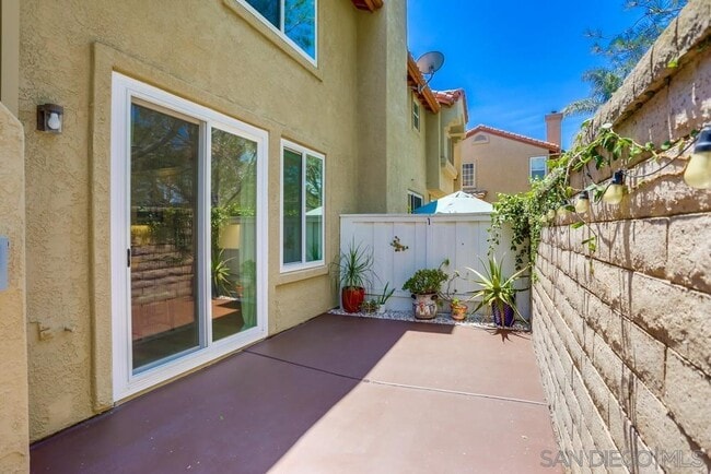 Building Photo - 3887 Creststone Pl