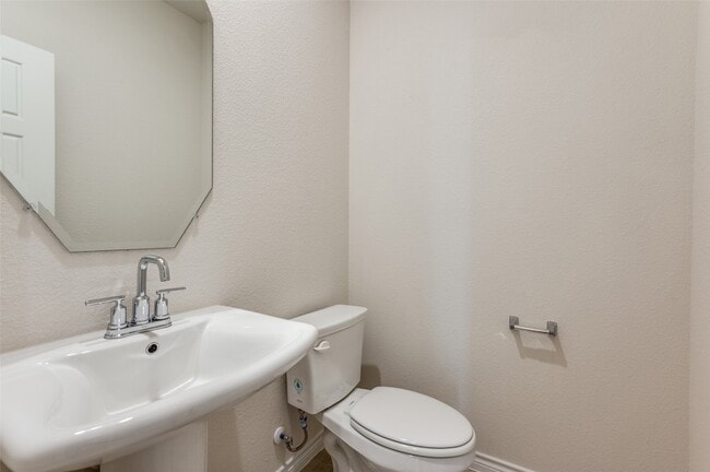 Building Photo - 7221 Headingham Wy