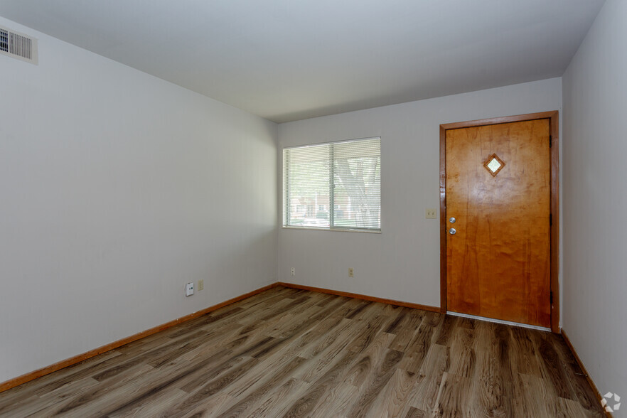 Hardwood Flooring Available - Continental North