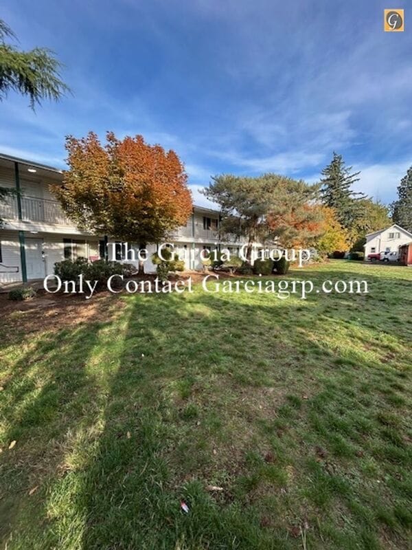 Building Photo - 92 E Burnside St