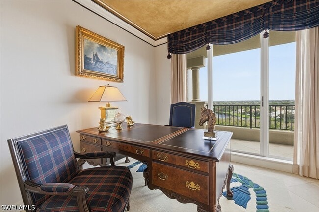 Building Photo - 8990 Bay Colony Dr