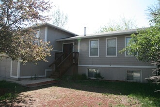 Building Photo - 6373 Pulpit Rock Dr